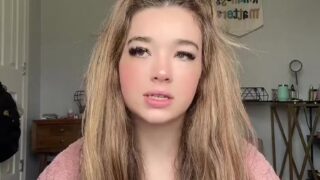 Baylen Dupree New Video Showing Off Her Big Boobs Onlyfans Trending
